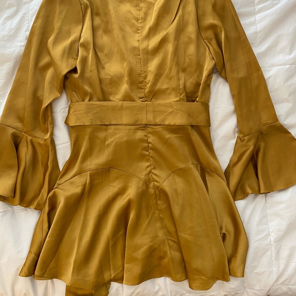 BOOHOO Gold Silk Dress Size 10 w/ Belt